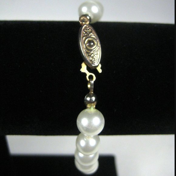 Imitation Pearl Beaded Bracelet 8 Inch Vintage STYLE Goldtone Women Jewelry - Picture 4 of 4